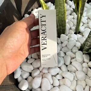 New In Box Veracity Bioevolve Serum (30 ml 1 fl Oz) - Natural Cruelty Free